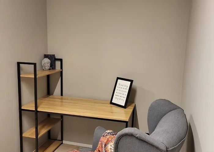 Beautiful Duplex 20 Min From Center Praga