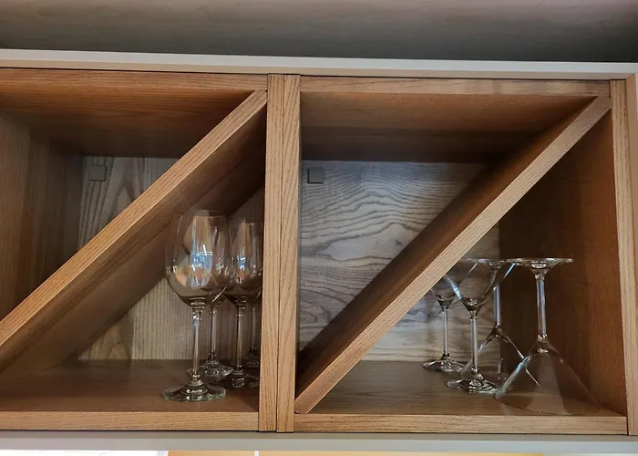 Beautiful Duplex 20 Min From Center